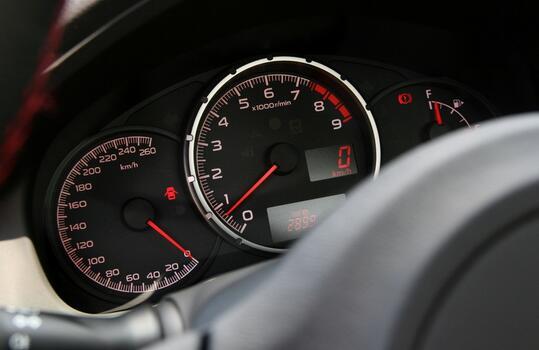 開車省油技巧！教你用最少的油跑最遠的路