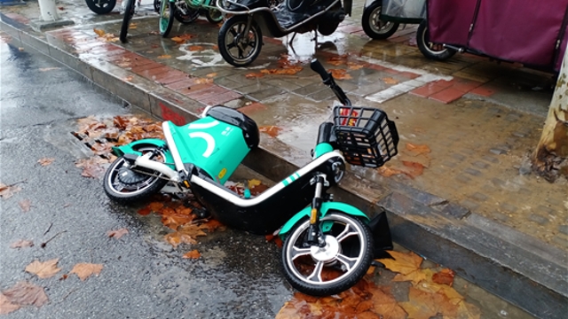 請把車子放好吧！